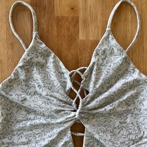 Acacia Kokomo Full-Piece in Azalea - Medium